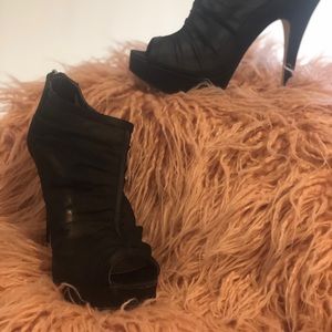 Cathy Jean platform sandals